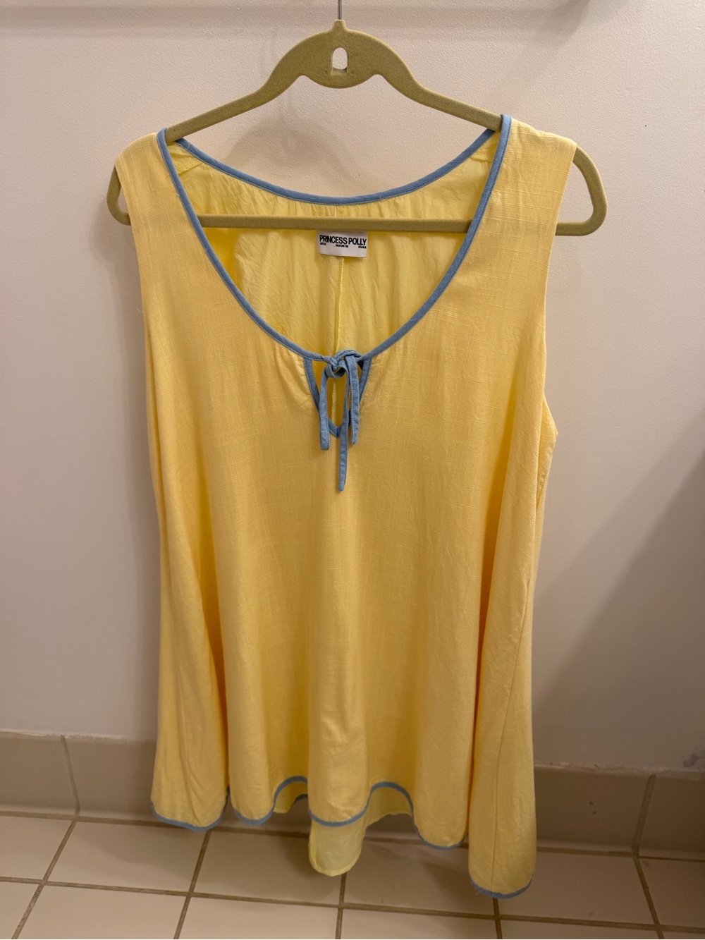 Princess Polly Yellow Tank Top with Blue Trim